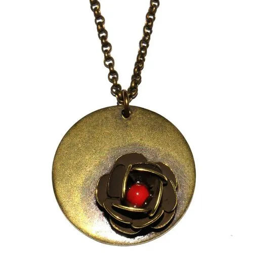 Collier rose rouge en bronze vieilli avec chaine longueur ajustable